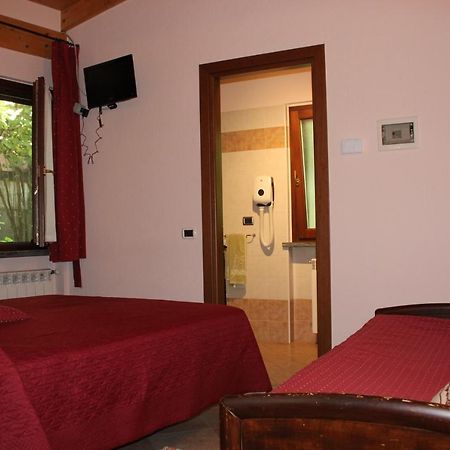 B&B Chez Annie Donnaz Extérieur photo