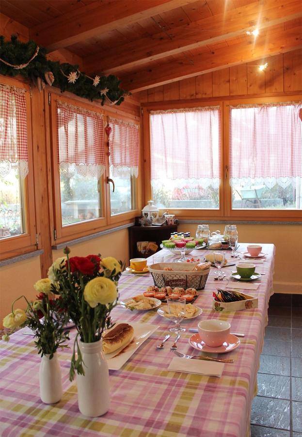 B&B Chez Annie Donnaz Extérieur photo