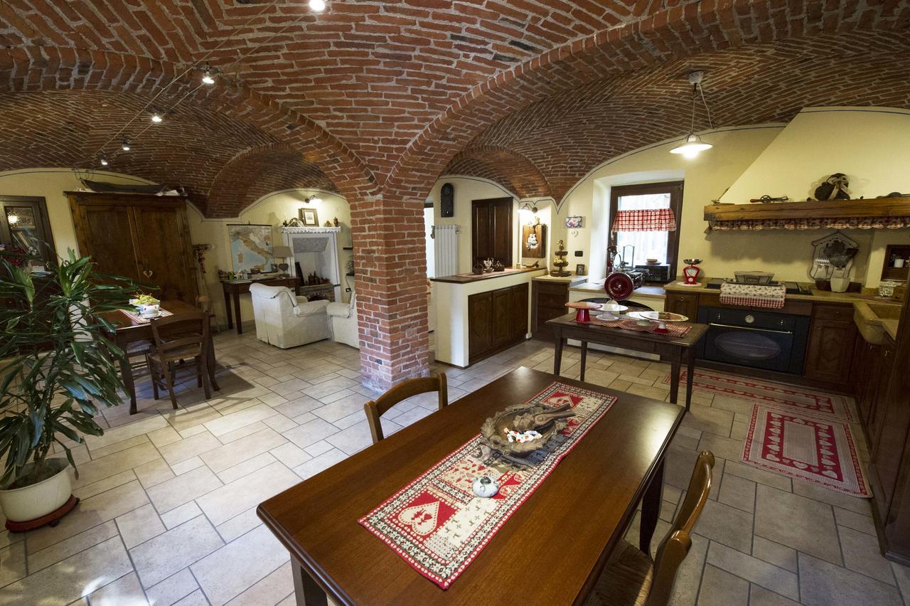 B&B Chez Annie Donnaz Extérieur photo